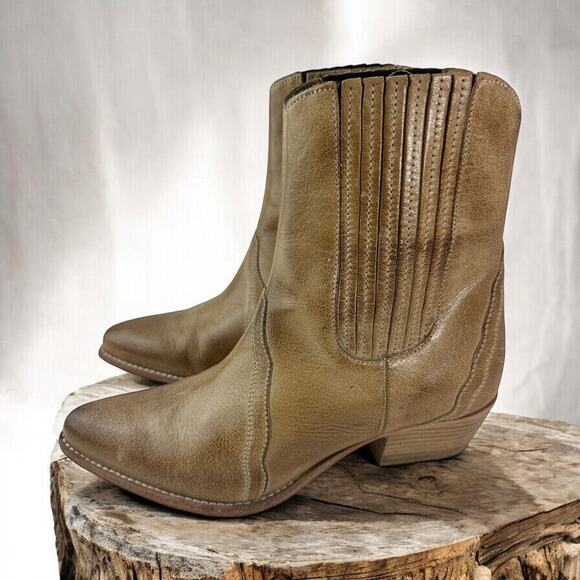 Free People New Frontier Boot Chelsea Distressed Tan Boots Women's 38.5 US 8.5 - Picture 15 of 16